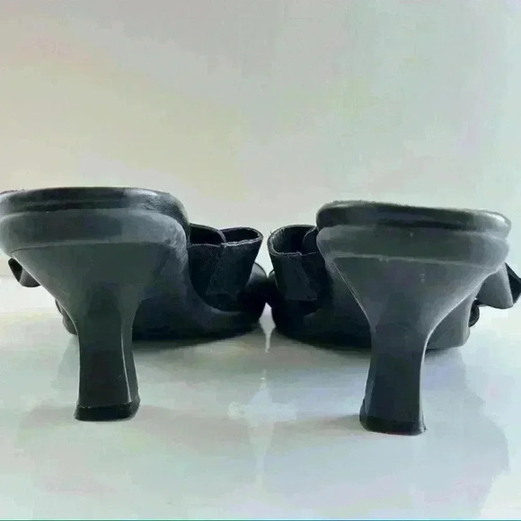AEROSOLES  BLACK LEATHER BUCKLE SANDALS SLIP ON SIZE 9 - Picture 4 of 11